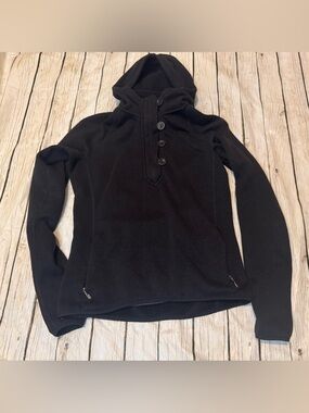 The North Face Black Knit Hooded Sweatshirt with Subtle Logo Medium